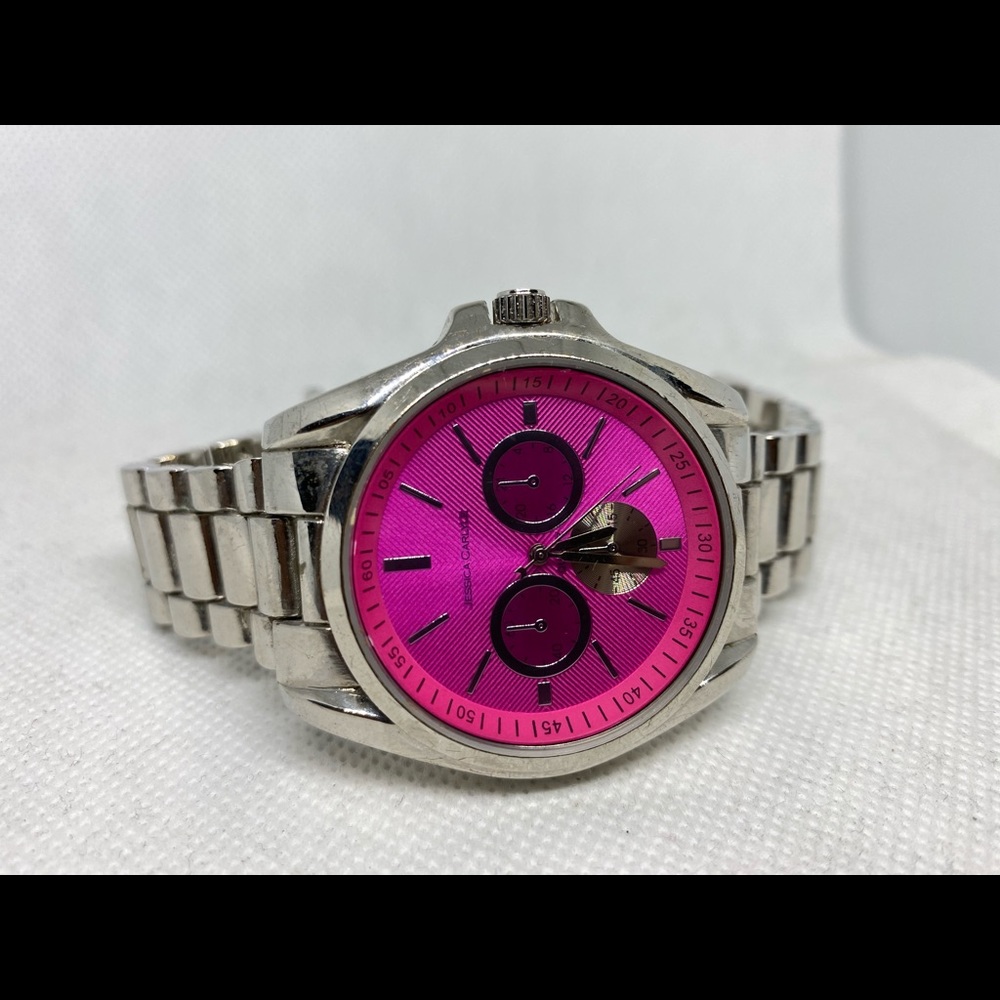 Ladies pink silver pre owned watch